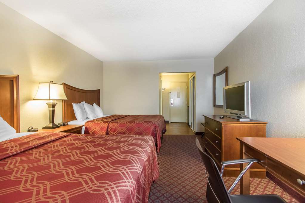 Econo Lodge Inn & Suites, Joplin - thumb 7