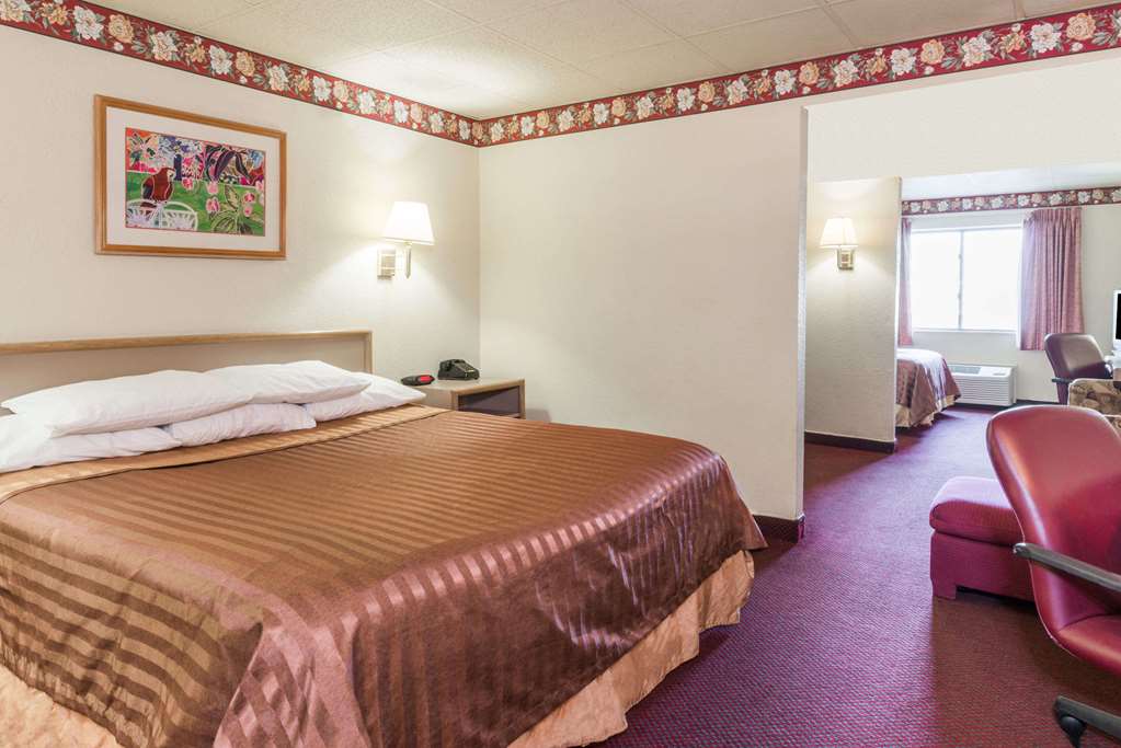 Travelodge Airport Platte City - thumb 5