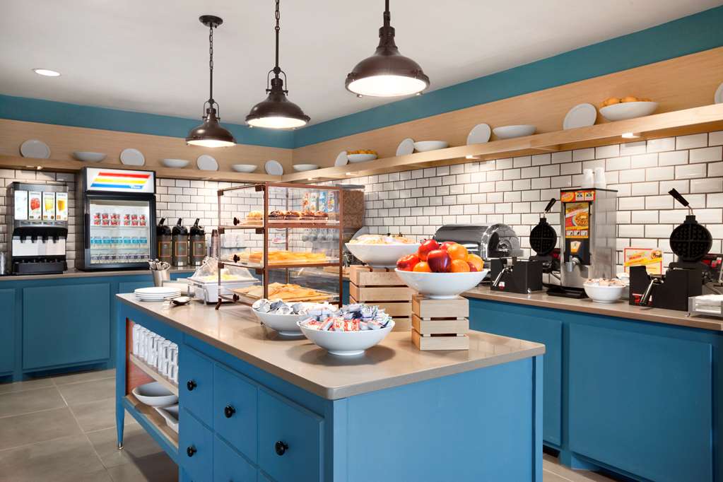 Country Inn & Suites Enid - thumb 6