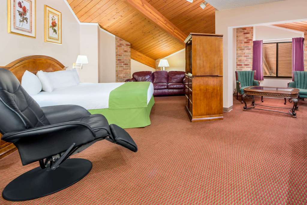 Baymont Inn & Suites Enid - thumb 7