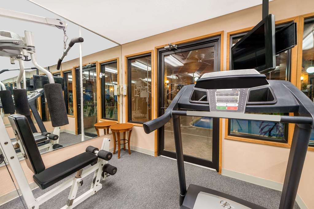 Baymont Inn & Suites Enid - thumb 12