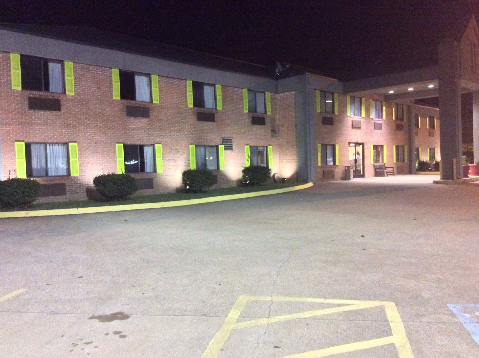 Country Hearth Inn Bowling Green - thumb 1