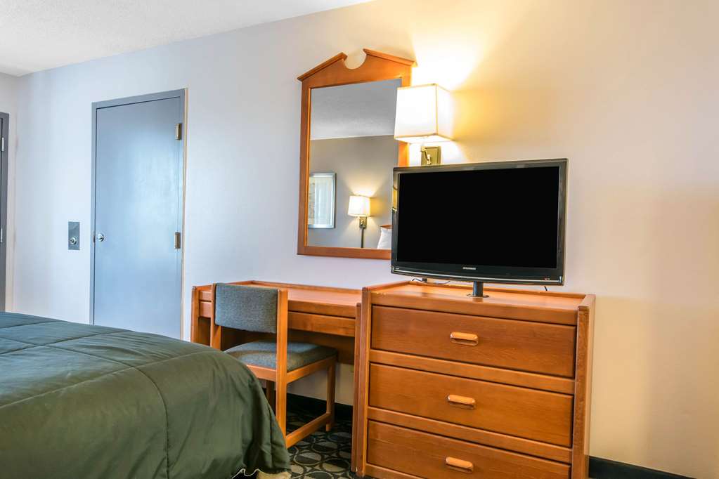 Rodeway Inn - thumb 6