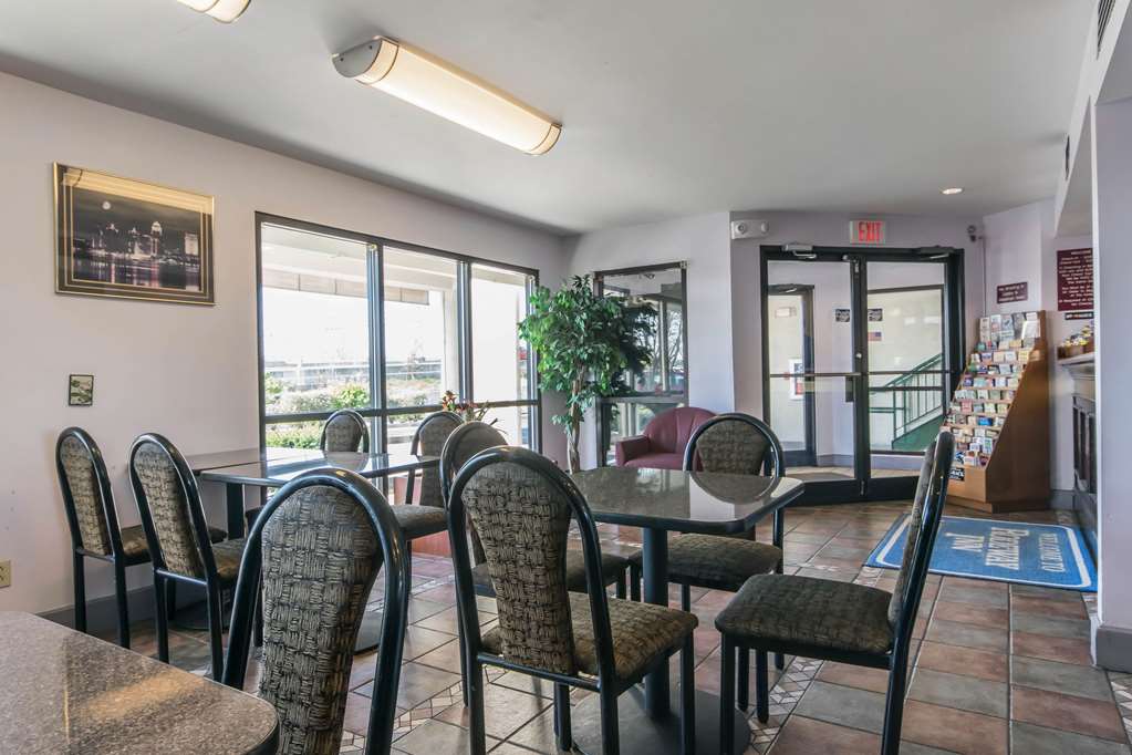 Rodeway Inn - thumb 9