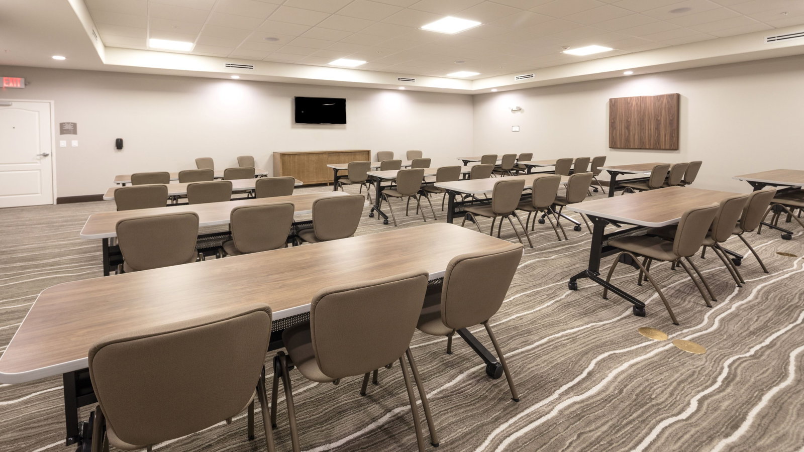 Staybridge Suites Louisville Expo Center - thumb 9