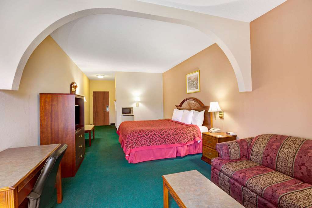 Days Inn & Suites Louisville Airport SW - thumb 7