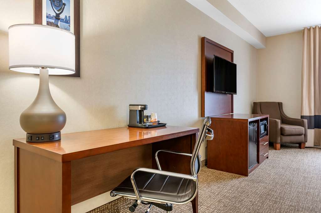 Comfort Inn Louisville - thumb 13