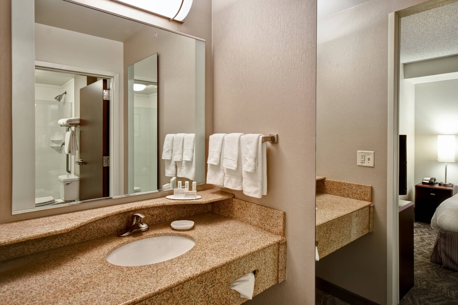 SpringHill Suites Louisville Airport - thumb 4