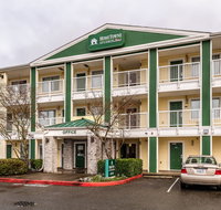 HomeTowne Studios Tacoma - Hosmer - Tourism House