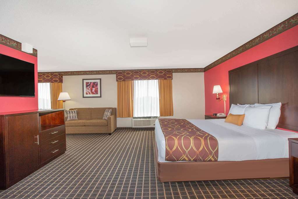 Ramada Limited Redding - thumb 12