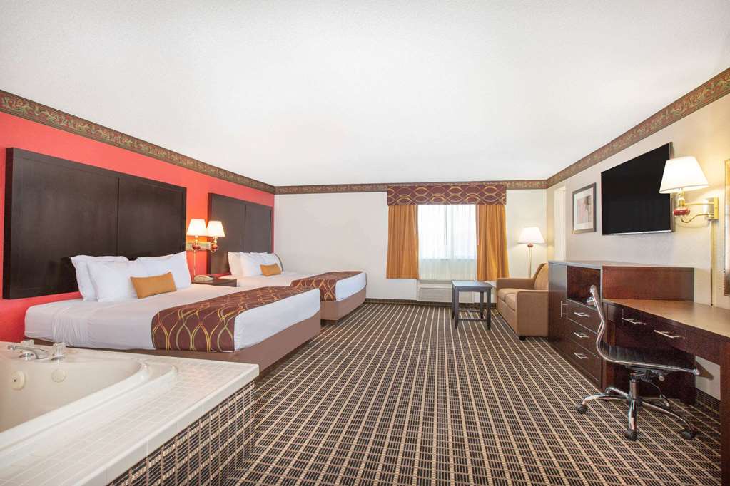 Ramada Limited Redding - thumb 13