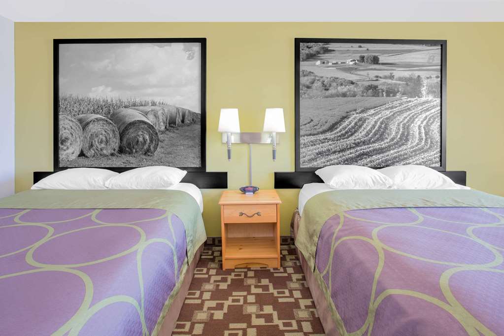 Super 8 Independence - thumb 6