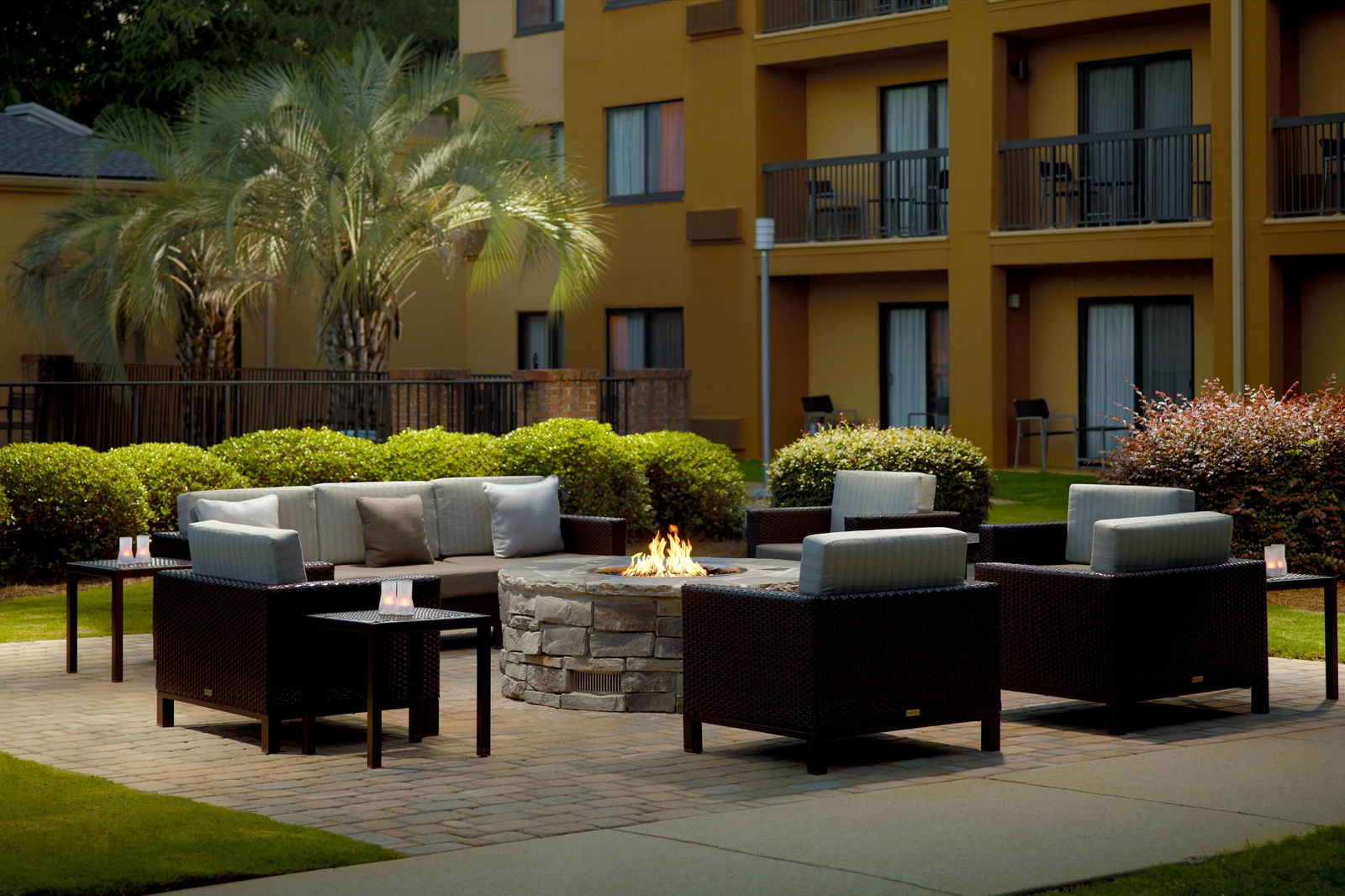 Courtyard By Marriott Macon - thumb 16