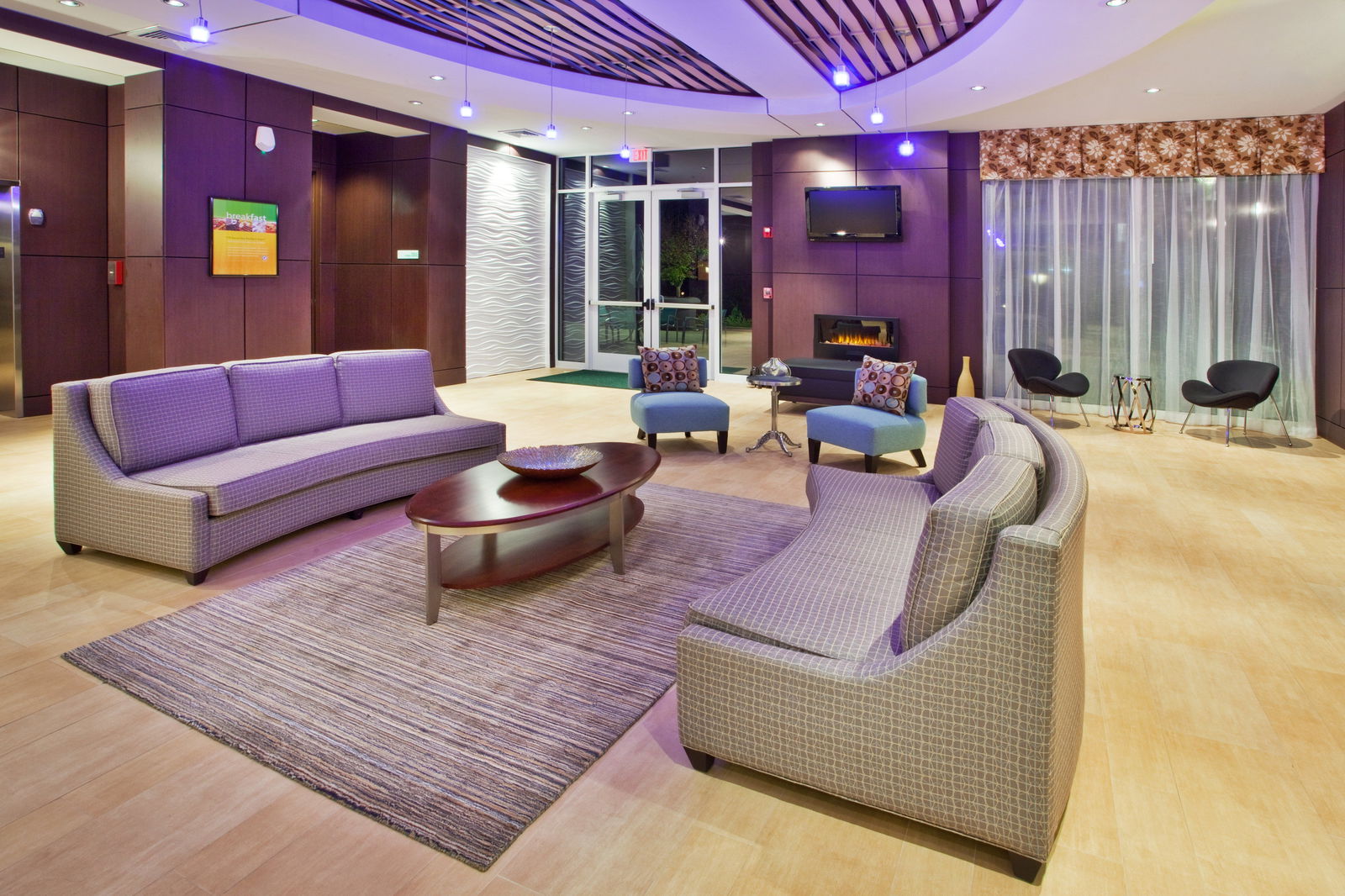 Holiday Inn Macon North - thumb 3