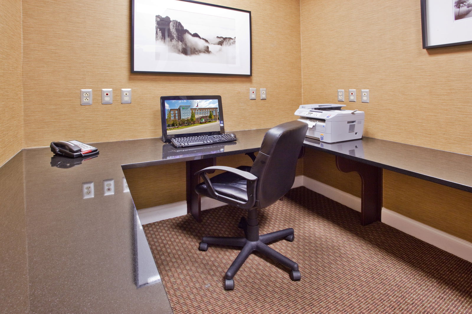 Holiday Inn Macon North - thumb 15