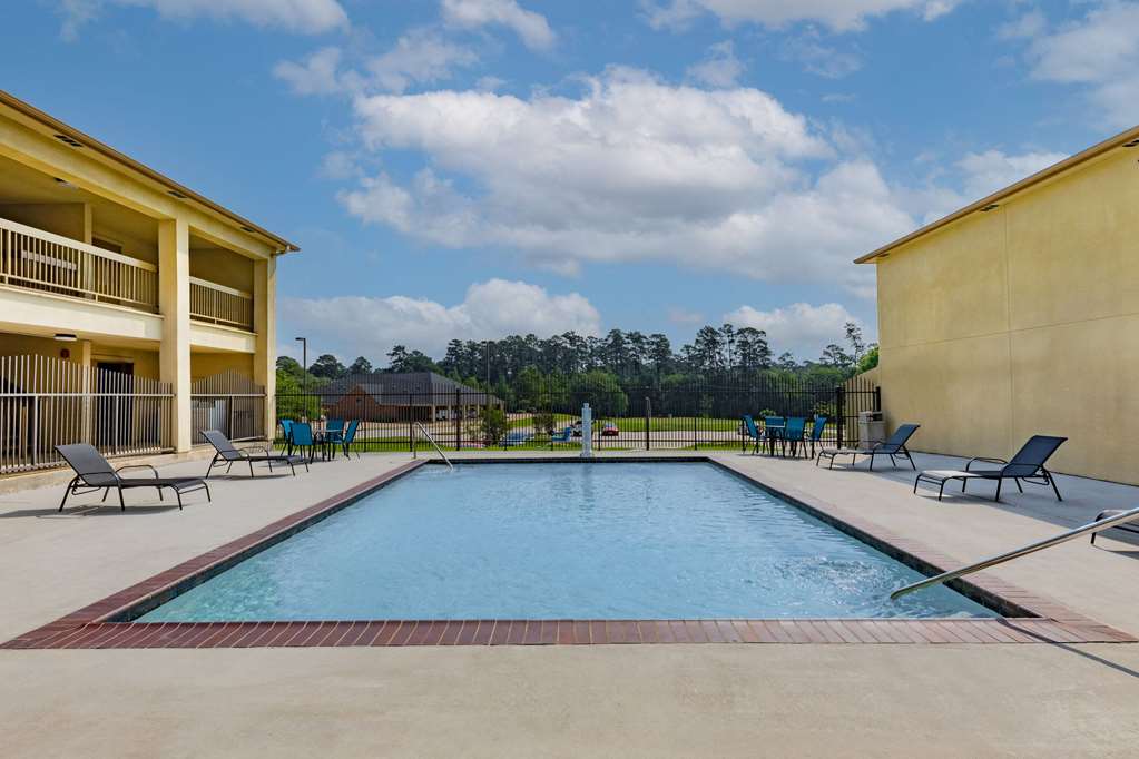 Days Inn & Suites Huntsville - thumb 11