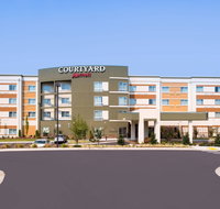 Courtyard Hot Springs - Tourism House