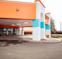 Howard Johnson by Wyndham Gallup - Tourism House