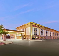 Hampton Inn Collinsville - Tourism House