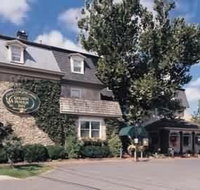 Golden Plough Inn at Peddler's Village - Tourism House