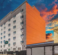 La Quinta Inn  Suites Brooklyn Central - Tourism House
