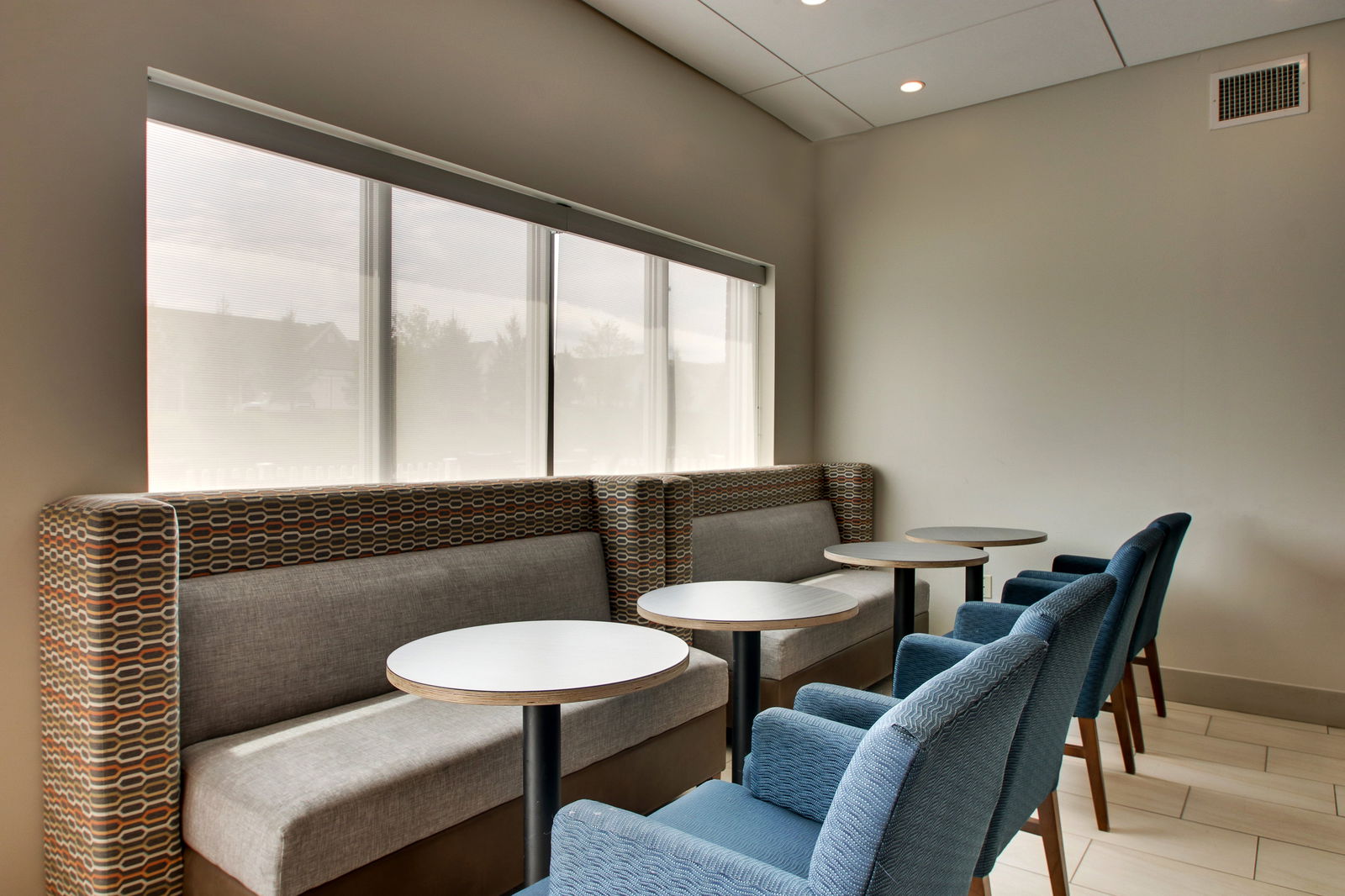 Holiday Inn Express/Stes Lancaster East - thumb 11