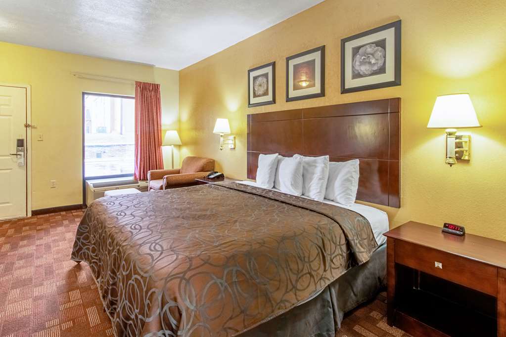 Rodeway Inn & Suites Dickson - thumb 6