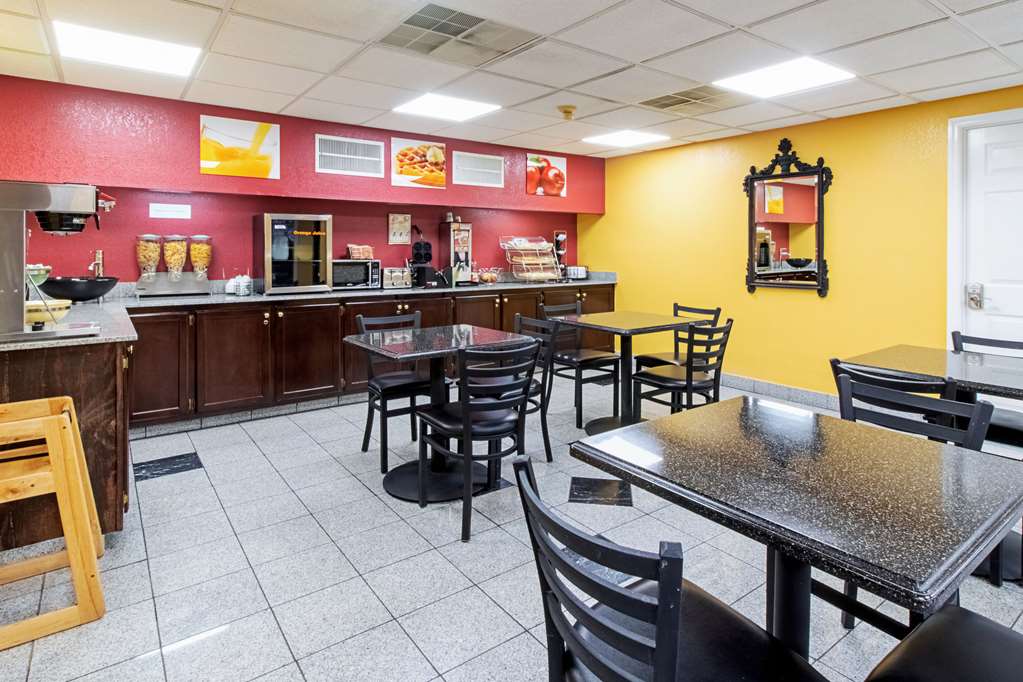 Rodeway Inn & Suites Dickson - thumb 14