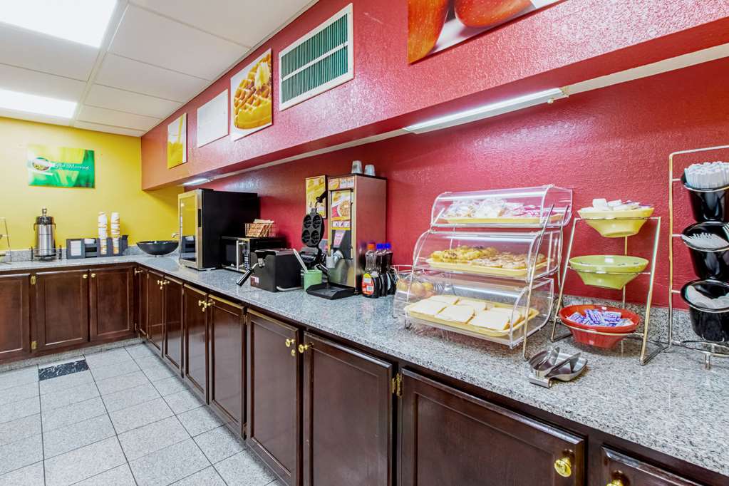 Rodeway Inn & Suites Dickson - thumb 15