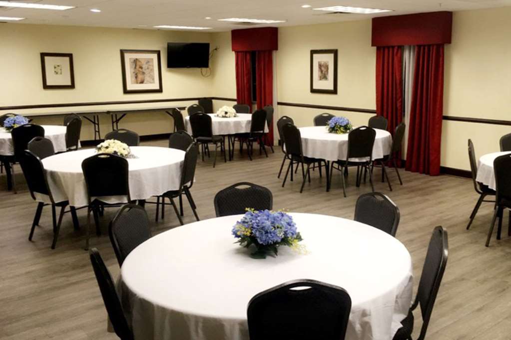 Evangeline Downs Hotel - thumb 10