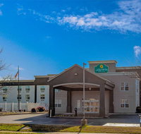 La Quinta Inn  Suites Lexington Park - Tourism House