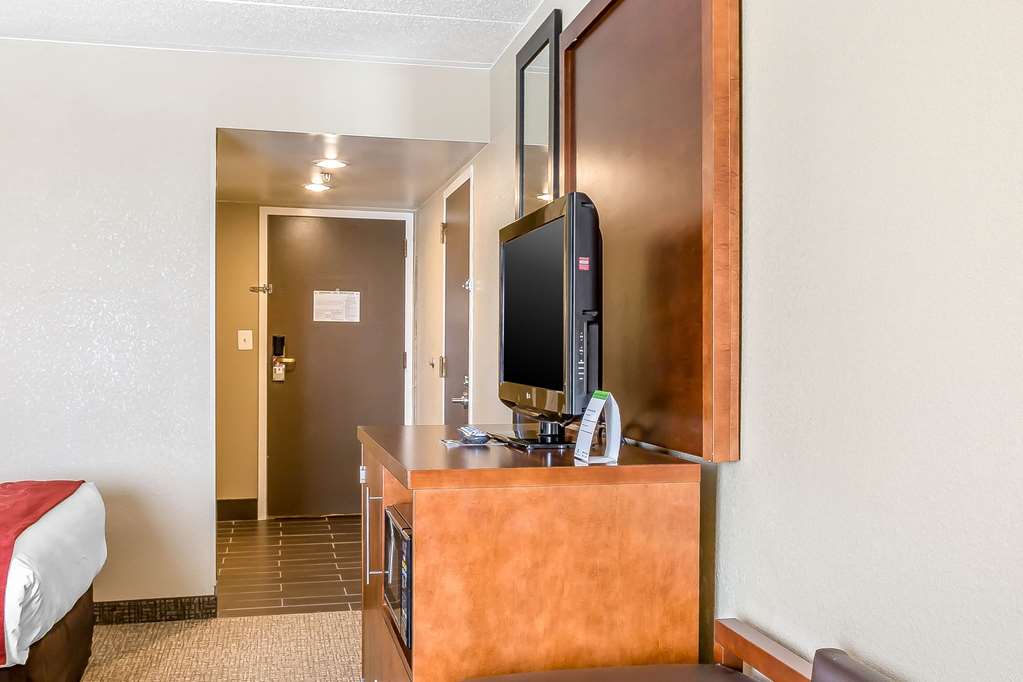 Comfort Inn & Suites, Aberdeen - thumb 5