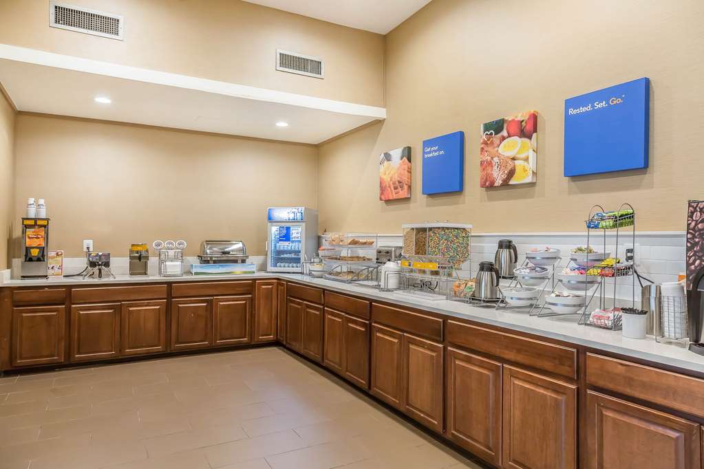 Comfort Inn & Suites, Aberdeen - thumb 8