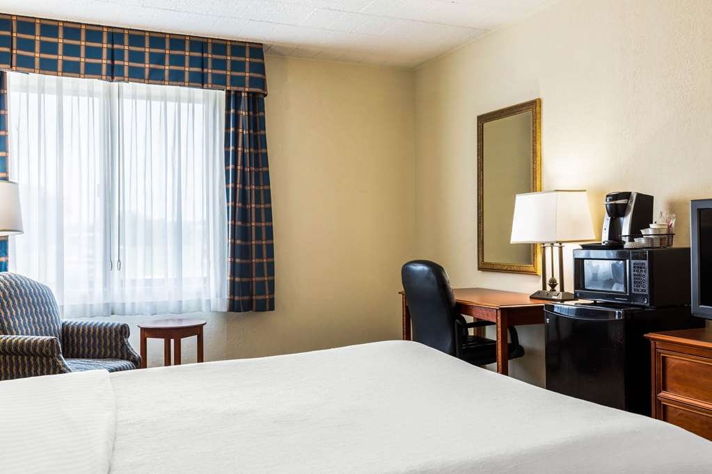 Clarion Inn Frederick - thumb 5