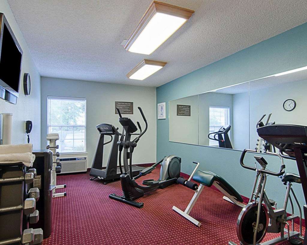 Quality Inn & Suites West - thumb 16