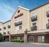 Ramada Limited Little Rock - Tourism House