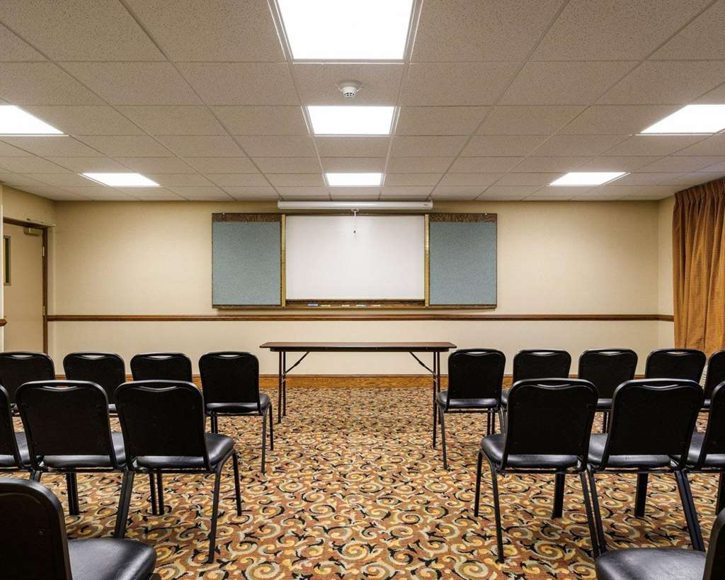 Comfort Inn & Suites - thumb 9