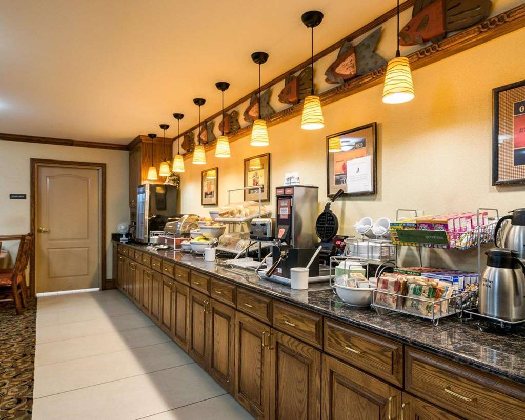 Comfort Inn & Suites - thumb 11