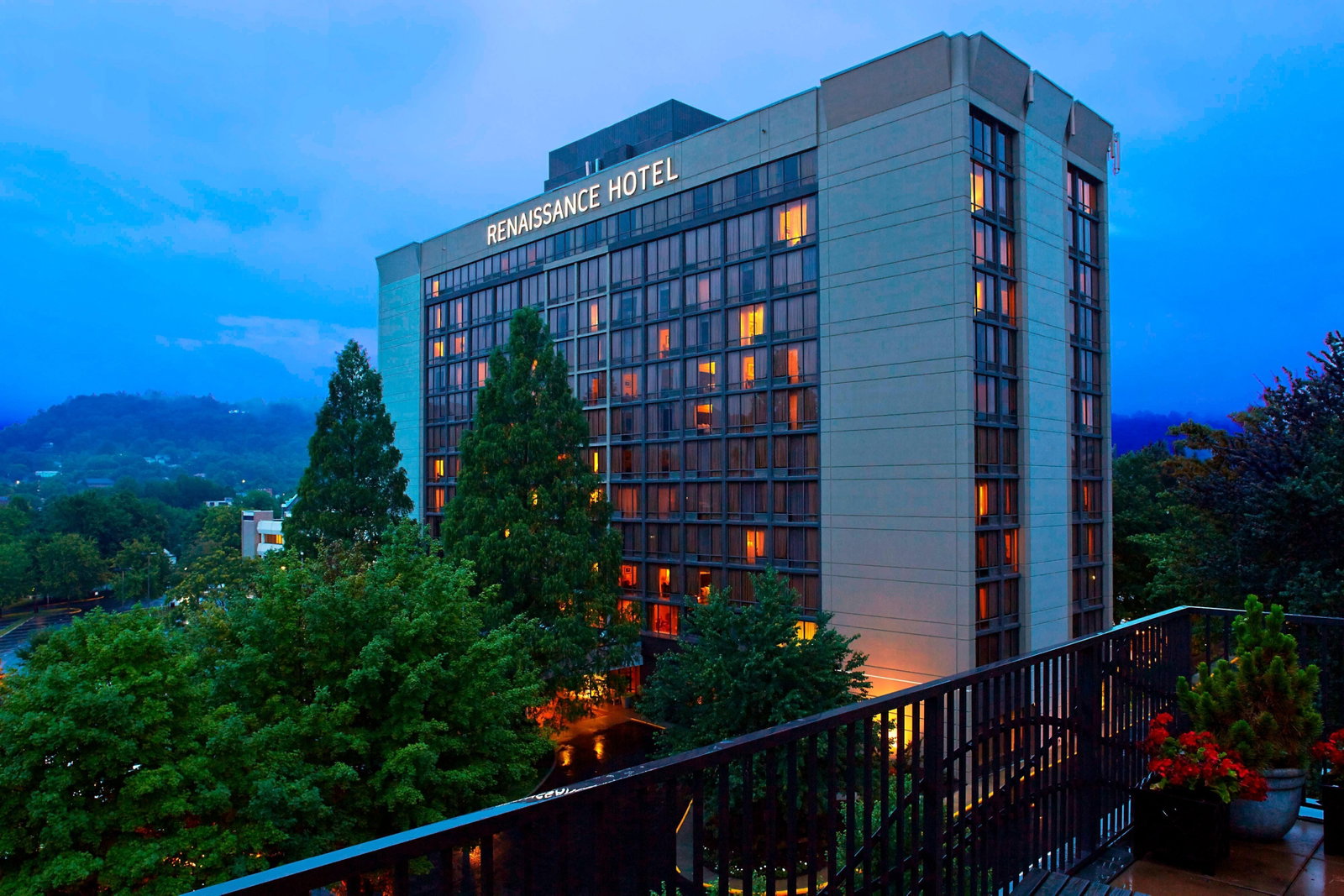 Renaissance Asheville Hotel - thumb 2