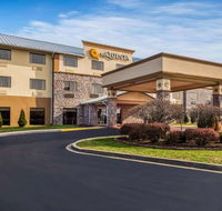 La Quinta Inn  Suites Fairborn - Tourism House