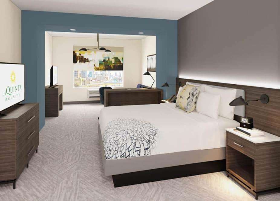 La Quinta Inn & Suites By Wyndham - thumb 2