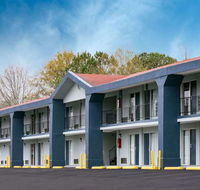 Super 8 Locust Grove - Tourism House