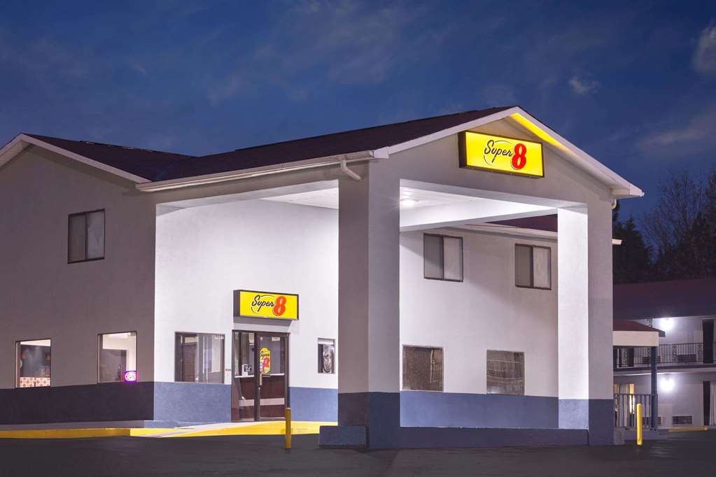 Super 8 Locust Grove - thumb 2