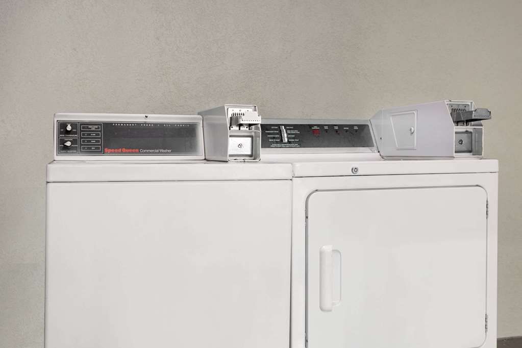 Super 8 Locust Grove - thumb 13