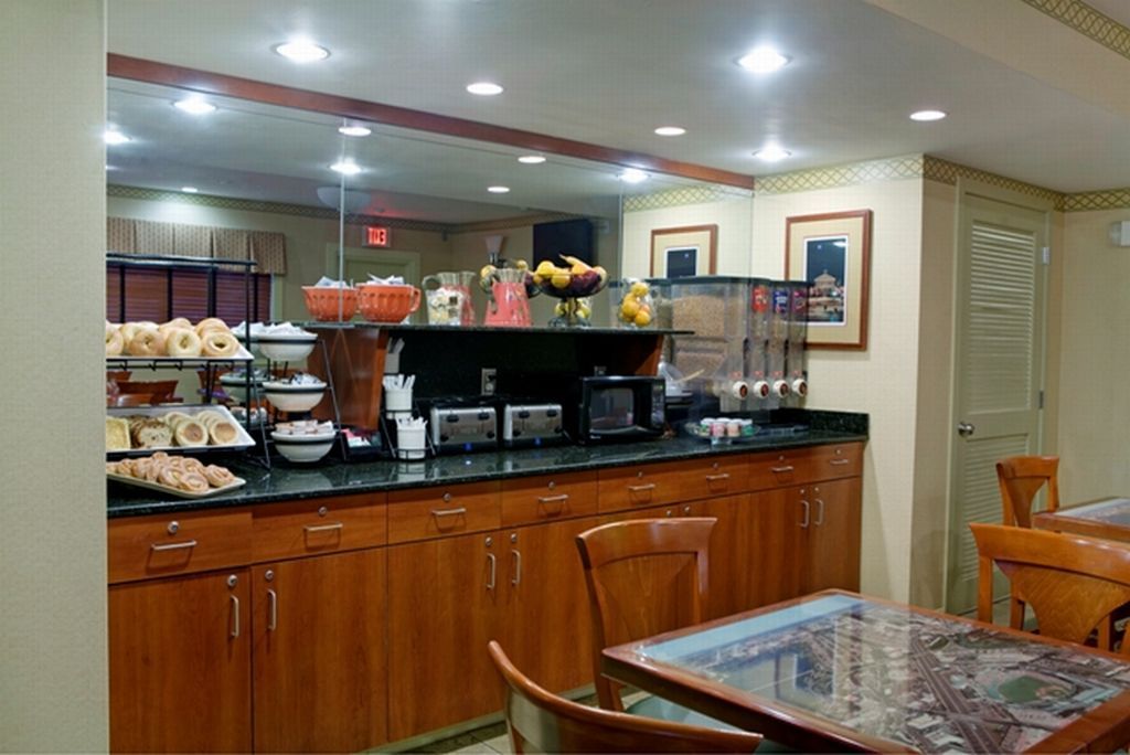 Hotel Boston - thumb 3