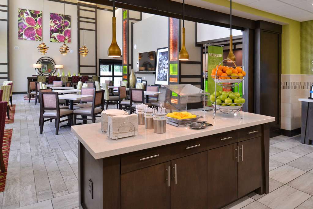 Hampton Inn & Suites Lansing/West, MI - thumb 4