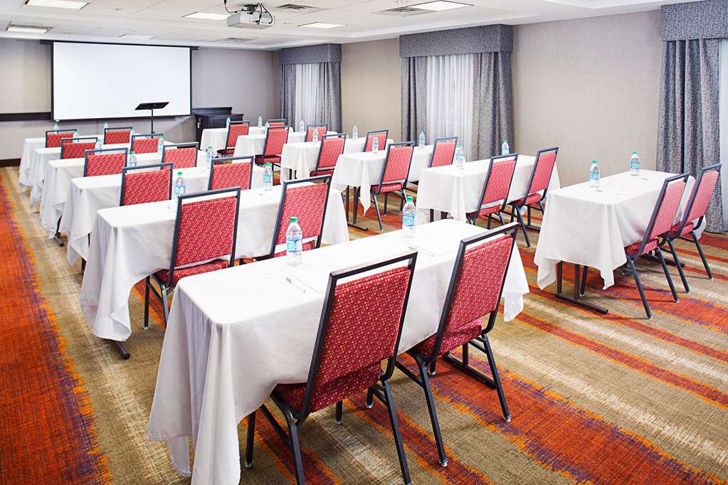 Hampton Inn & Suites Lansing/West, MI - thumb 10
