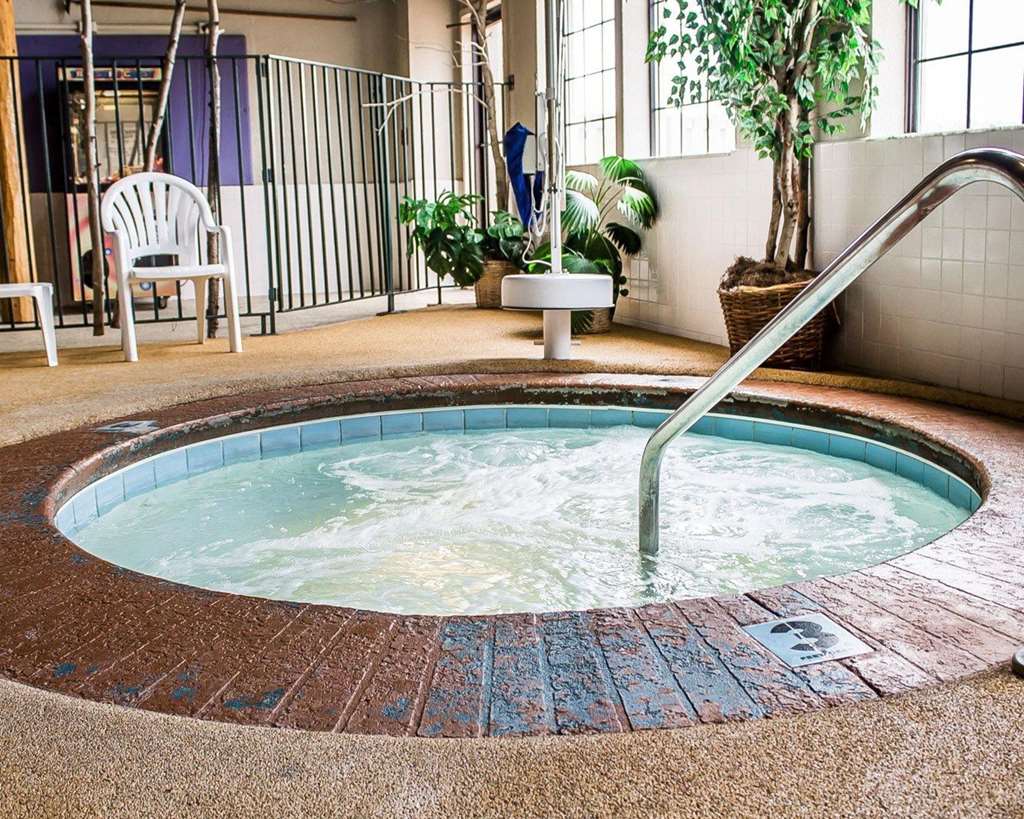 Quality Inn - thumb 9