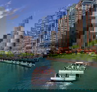 45-Minute Chicago River Architecture Tour from Magnificent Mile - Tourism House