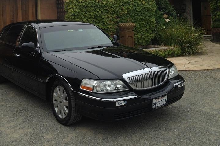 Sedan Airport Transfer From SFO To St Helena(one Way)